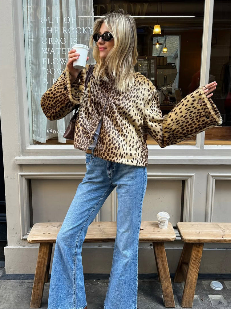 Camille | Kurzfell-Jacke im Leo-Look