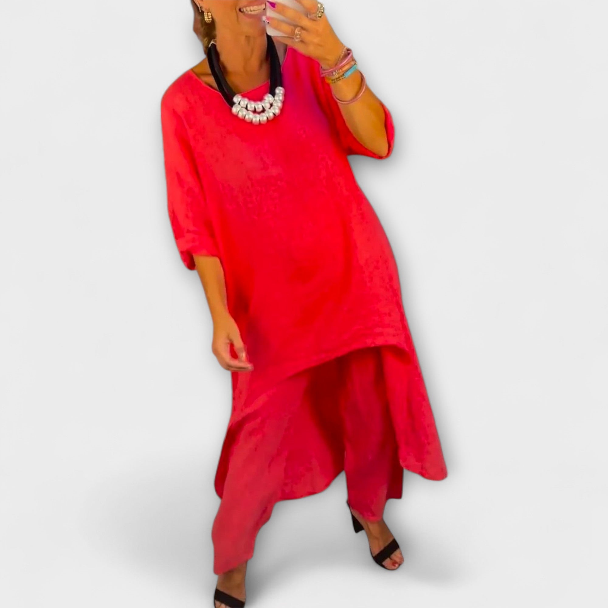 Tabea - Leinen Anzug mit Rundhalsausschnitt