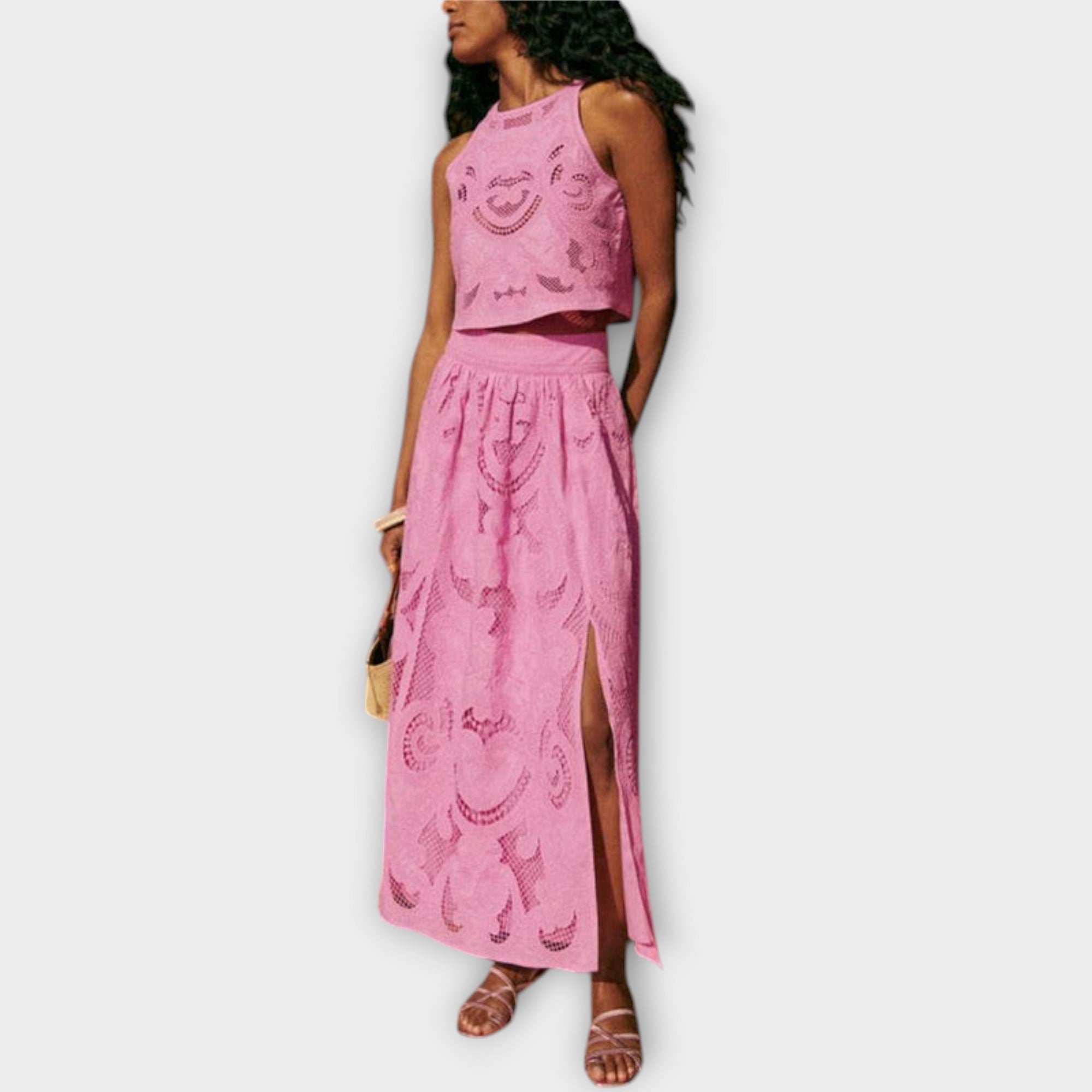 Milla - Atemberaubendes Cutout Spitzen Set