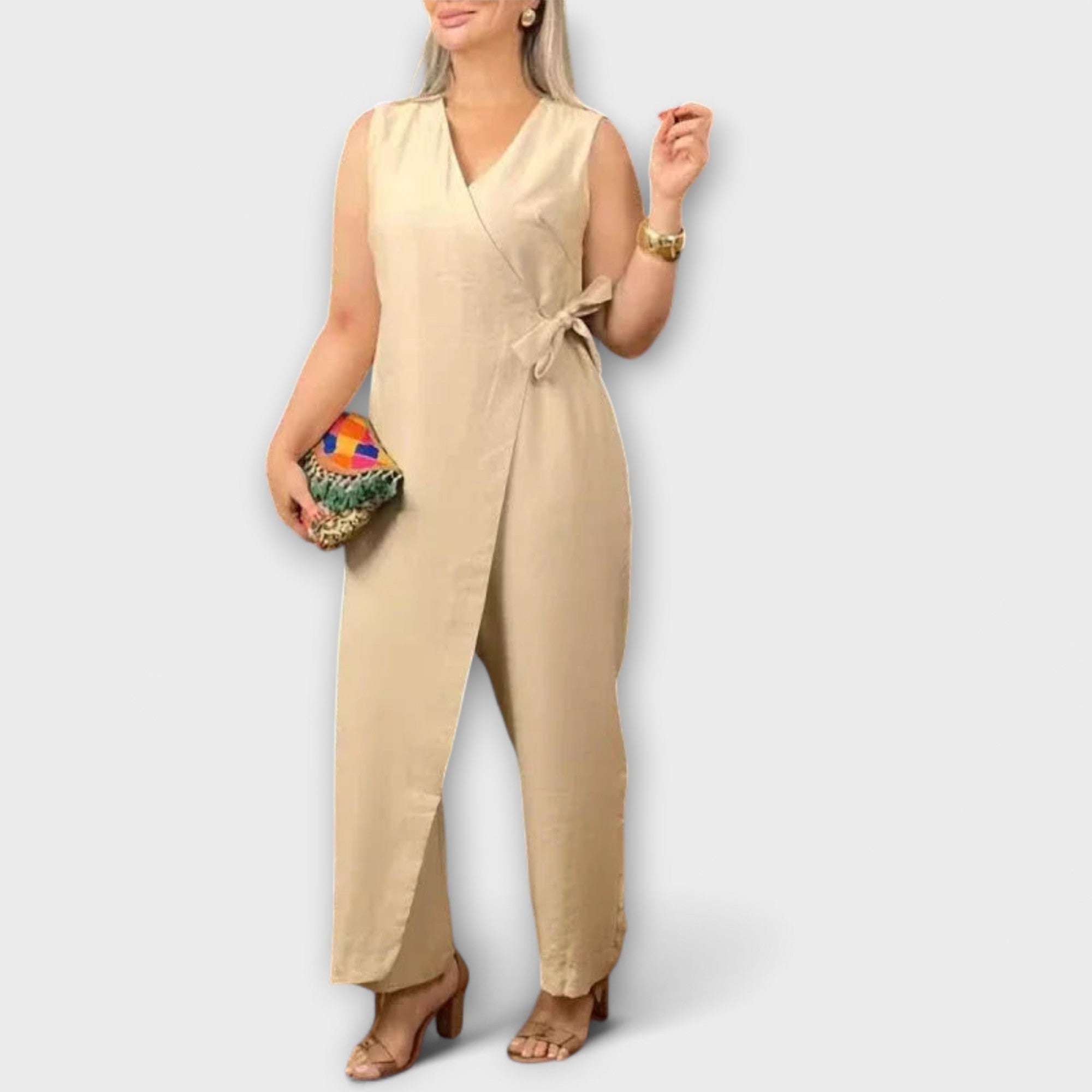 Inés - Schicker Jumpsuit mit V-Ausschnitt